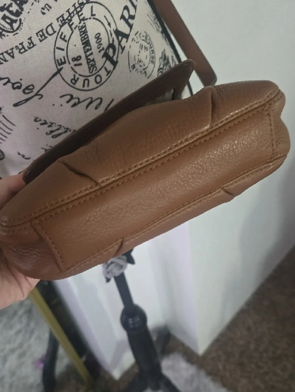 Micheal Kors Brown Pebbled Leather Small Crossbody W/ Gold Hardware (EUC)✨️ - Picture 6 of 13
